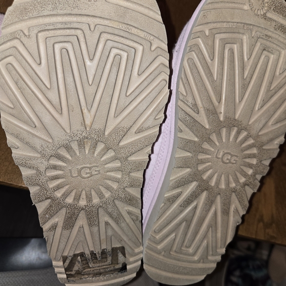 UGG Pink Fuzzy Slippers - Picture 6 of 7